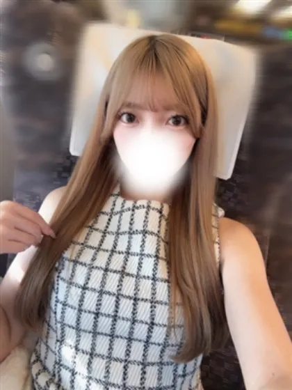 新人えれのティアラ