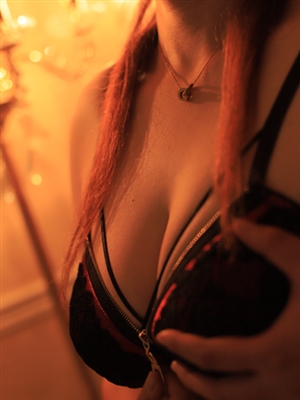 くみ柏人妻花壇