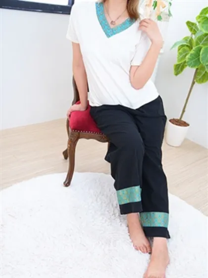 柏木絵奈(かしわぎ　えな)出張回春エステ　ヴェントゥーラ（Ventura）