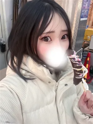 新人まみかティアラ