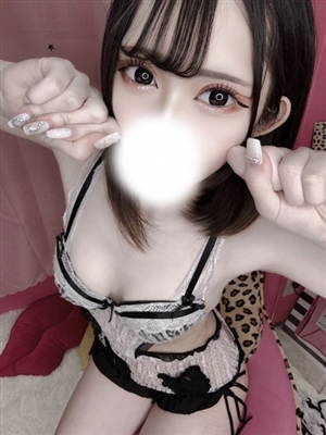 新人はつみティアラ