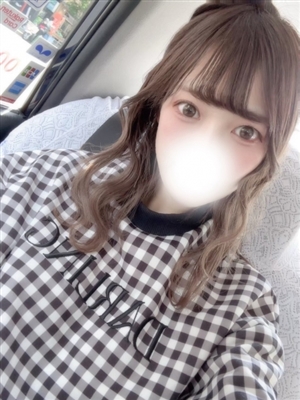 新人さやなティアラ