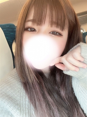 新人かなティアラ