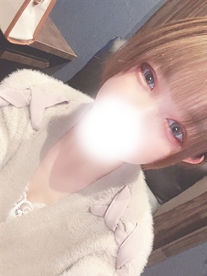 新人あまねティアラ