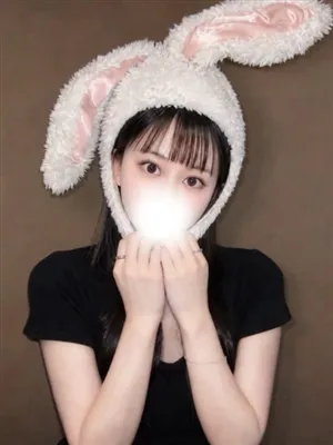 新人しのティアラ