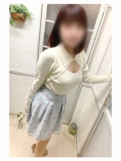 新人ゆか(元体験D)オッジ