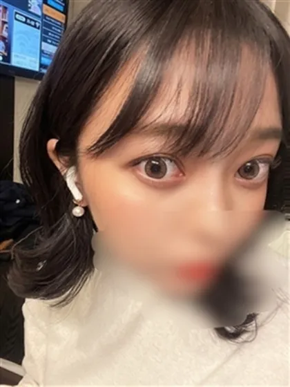 新人あゆティアラ