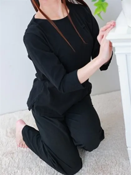 水野芽瑠(みずの　める)出張回春エステ　ヴェントゥーラ（Ventura）