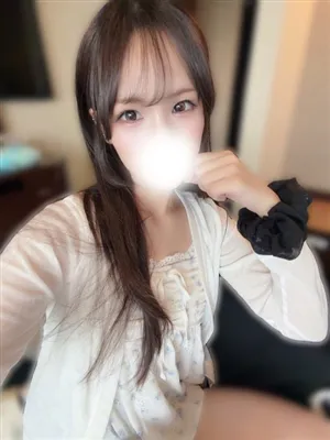 新人ななみ☆大洪水注意！ぬるぬる素股ciel～シエル～