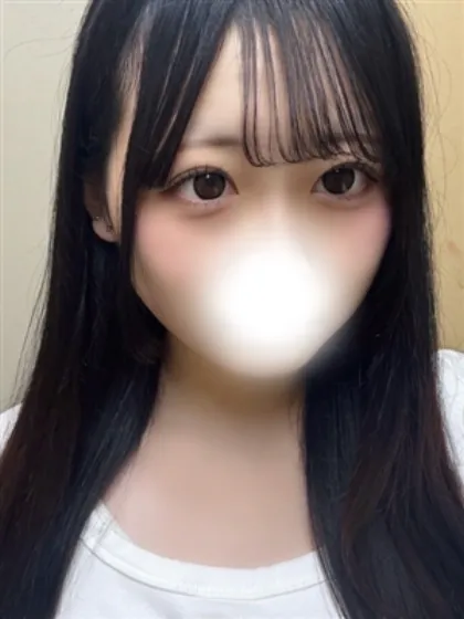 新人りりの/ティアラ