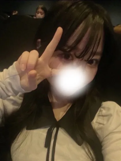 新人しずくティアラ