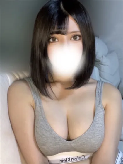 新人まなむ/ティアラ