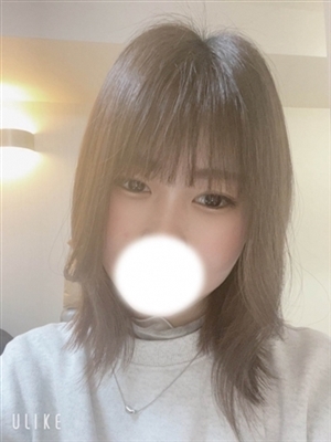 新人☆あろえティアラ