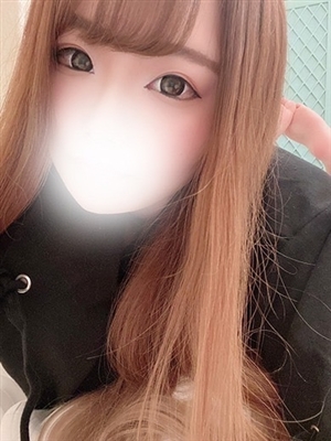 新人えりかティアラ