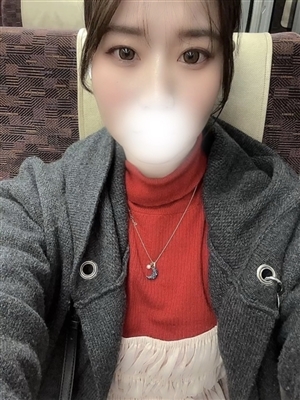 新人ききなティアラ